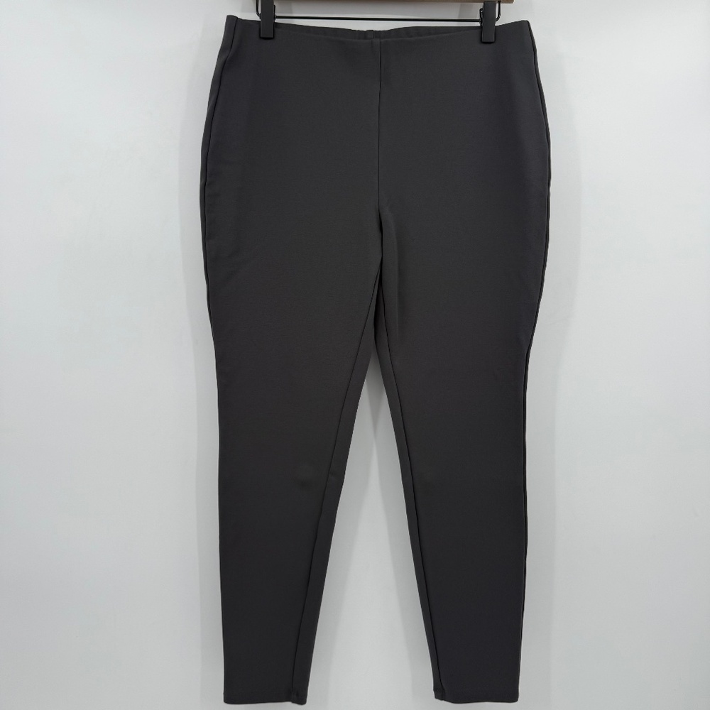 Chicos Pants Women 8 Gray Ponte Tapered Stretch Mid Rise Office Comfy Pull On